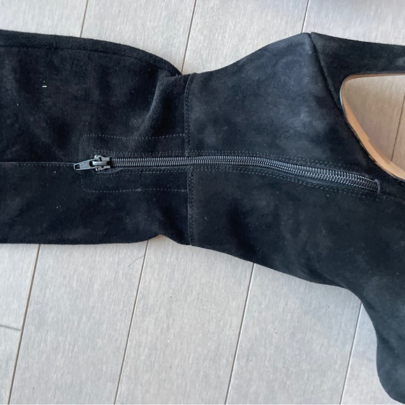 Black Suede high boots - Picture 7 of 9